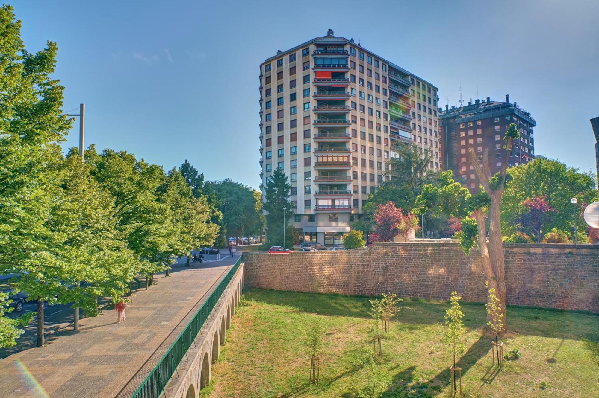 Apartamento Plural By Clabao Pamplona Dış mekan fotoğraf