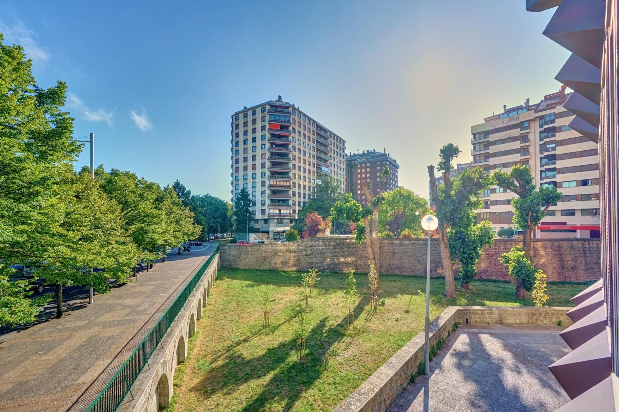 Apartamento Plural By Clabao Pamplona Dış mekan fotoğraf
